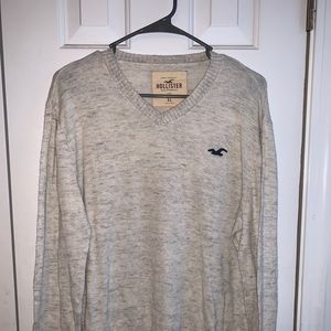 Men’s Hollister sweater